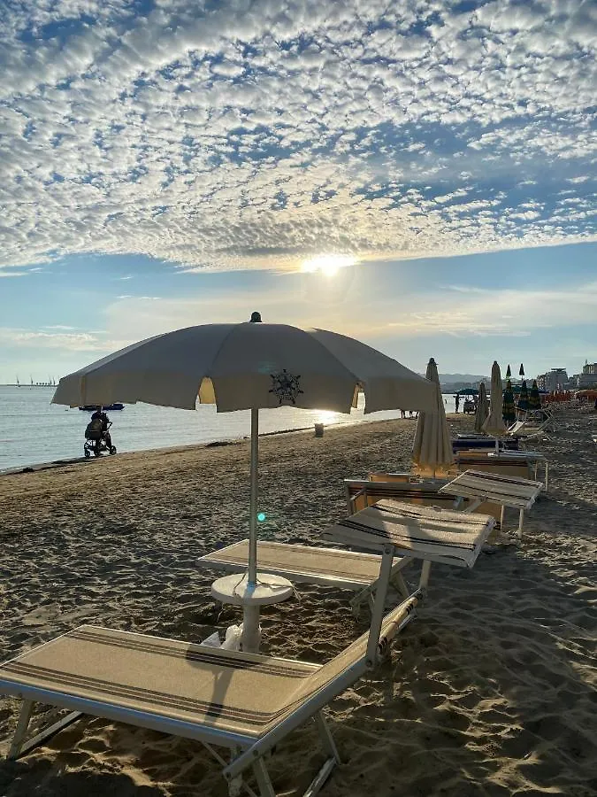 ****  Hotel Vila Mare Durrës Albanien