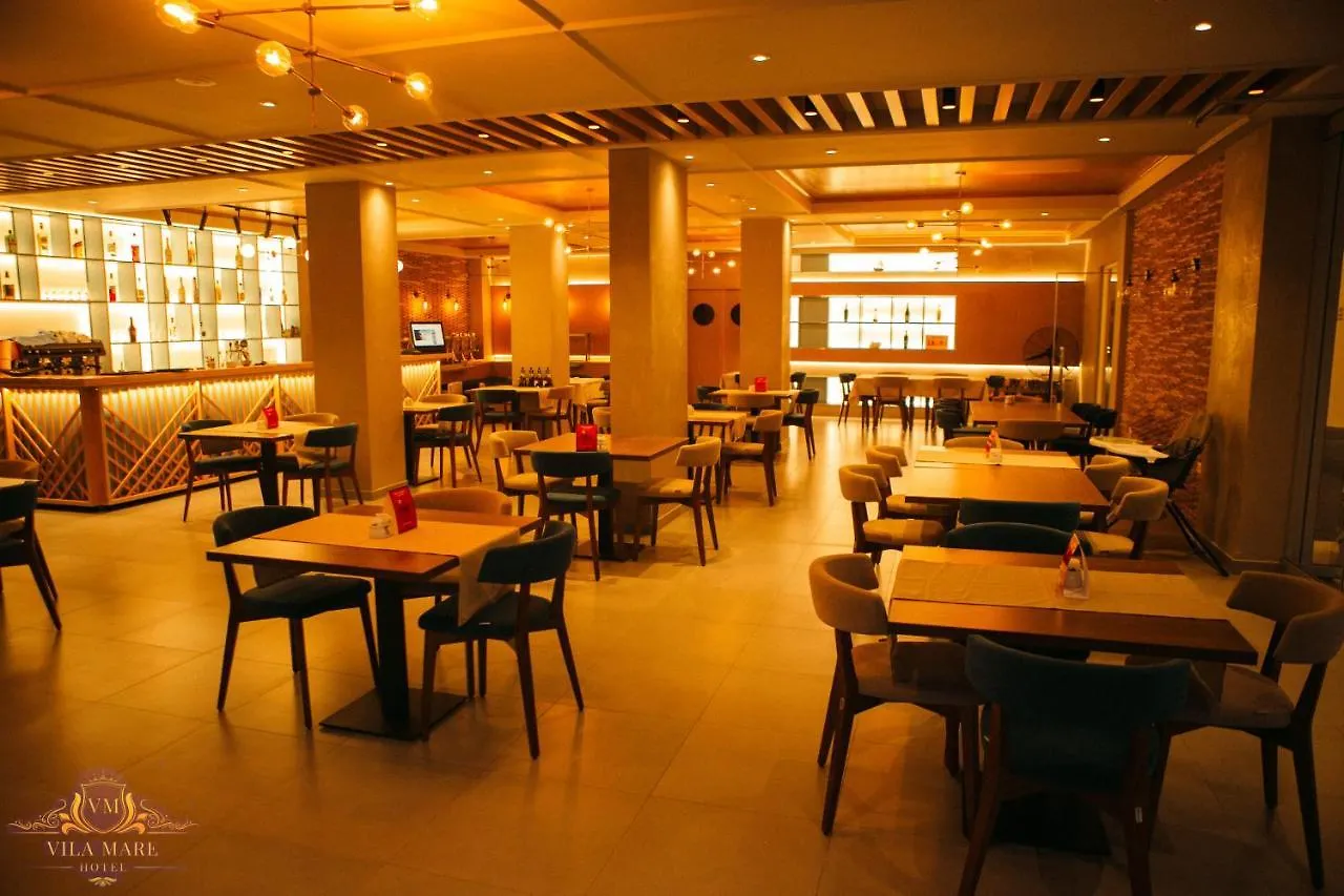 Hotel Vila Mare دراس