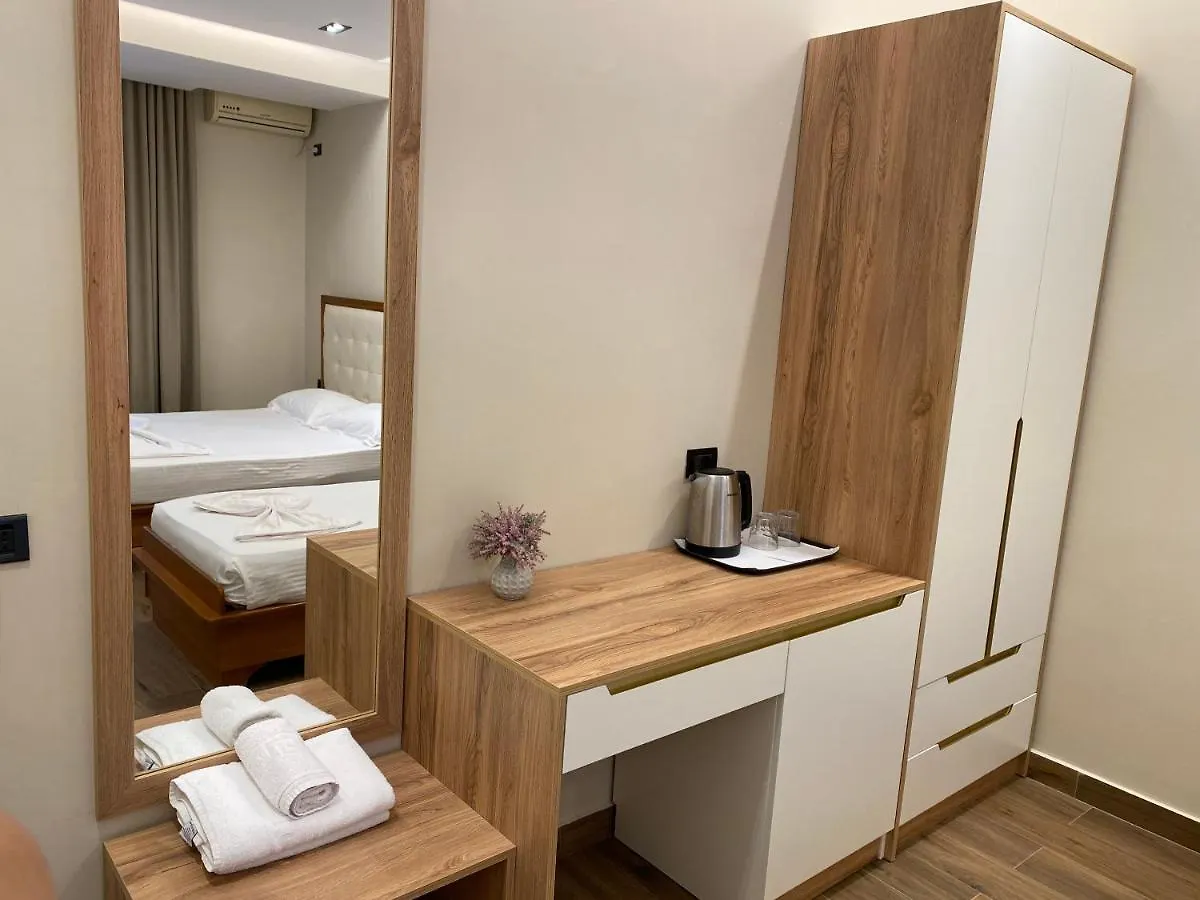דורס Hotel Vila Mare אלבניה