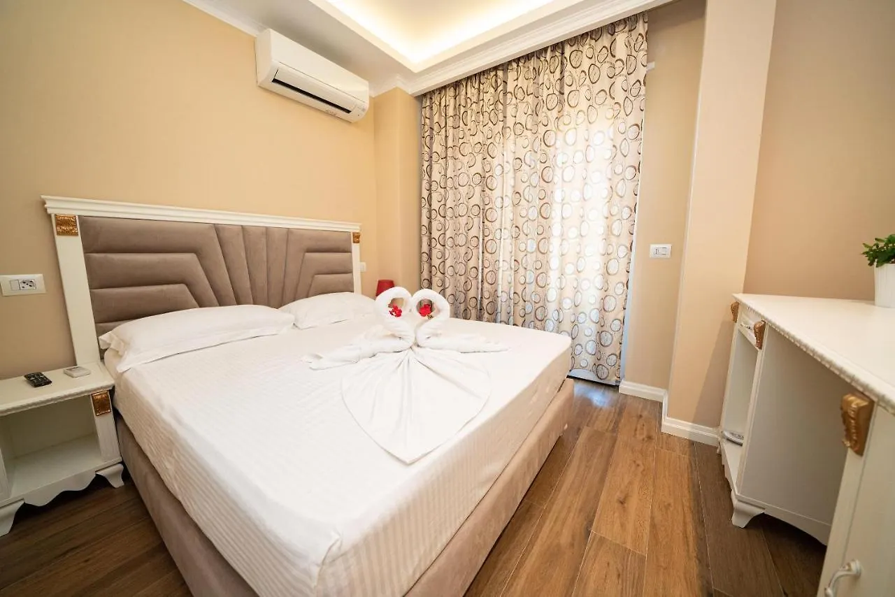 דורס Hotel Vila Mare