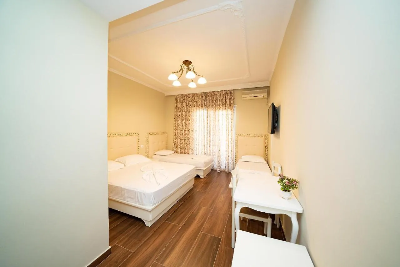 דורס Hotel Vila Mare